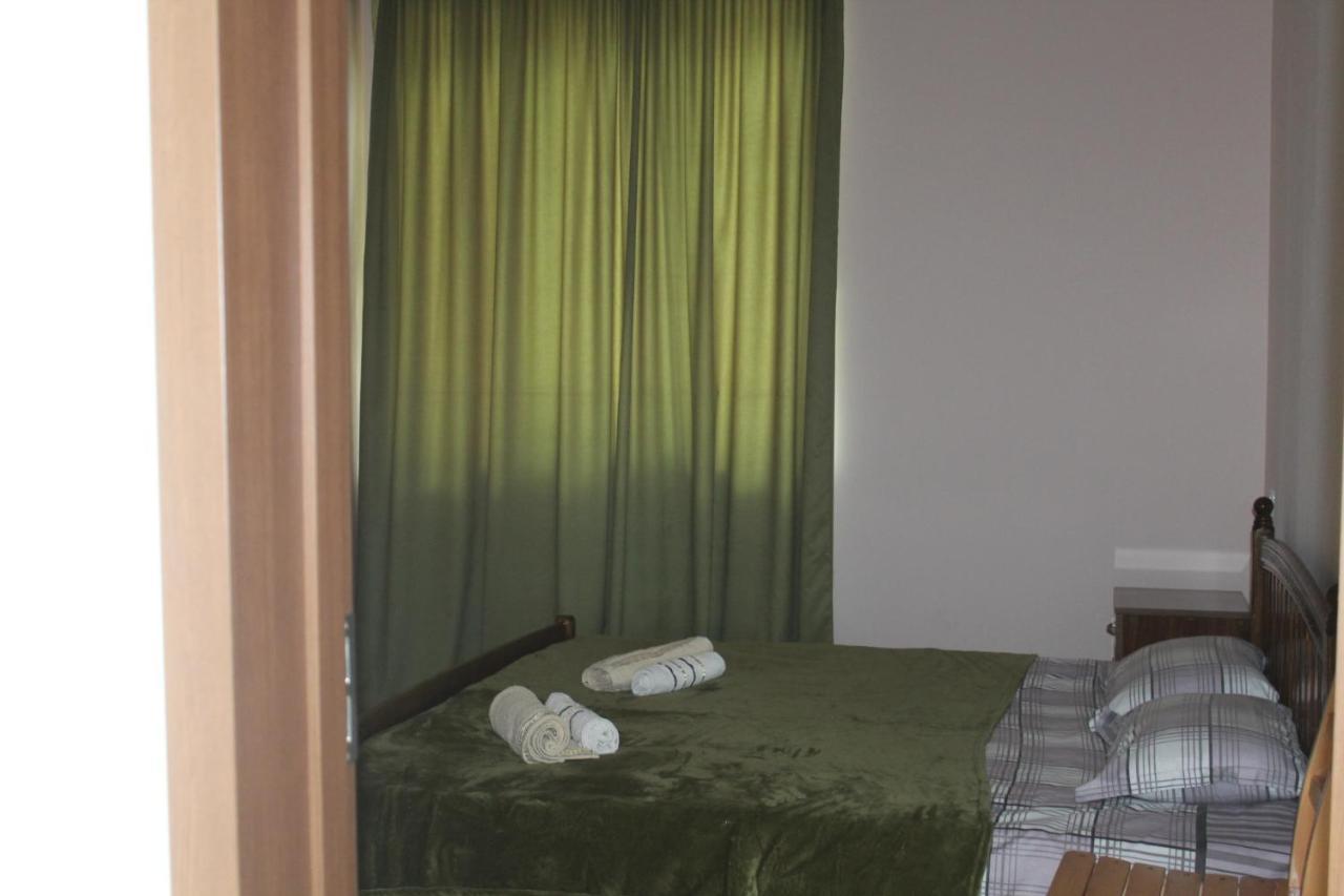 Mariana'S Guest House Mestia Esterno foto